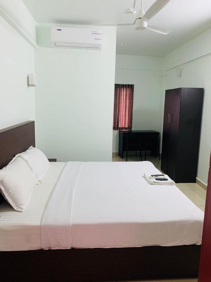 Apsara Residency Hotel Perintalmanna Exterior foto