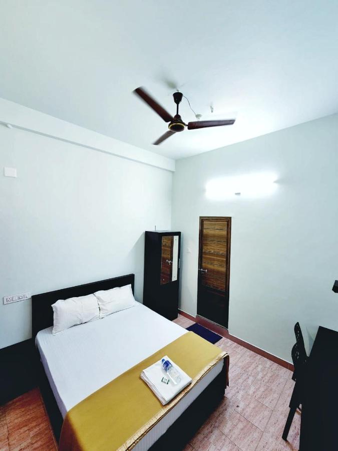 Apsara Residency Hotel Perintalmanna Exterior foto