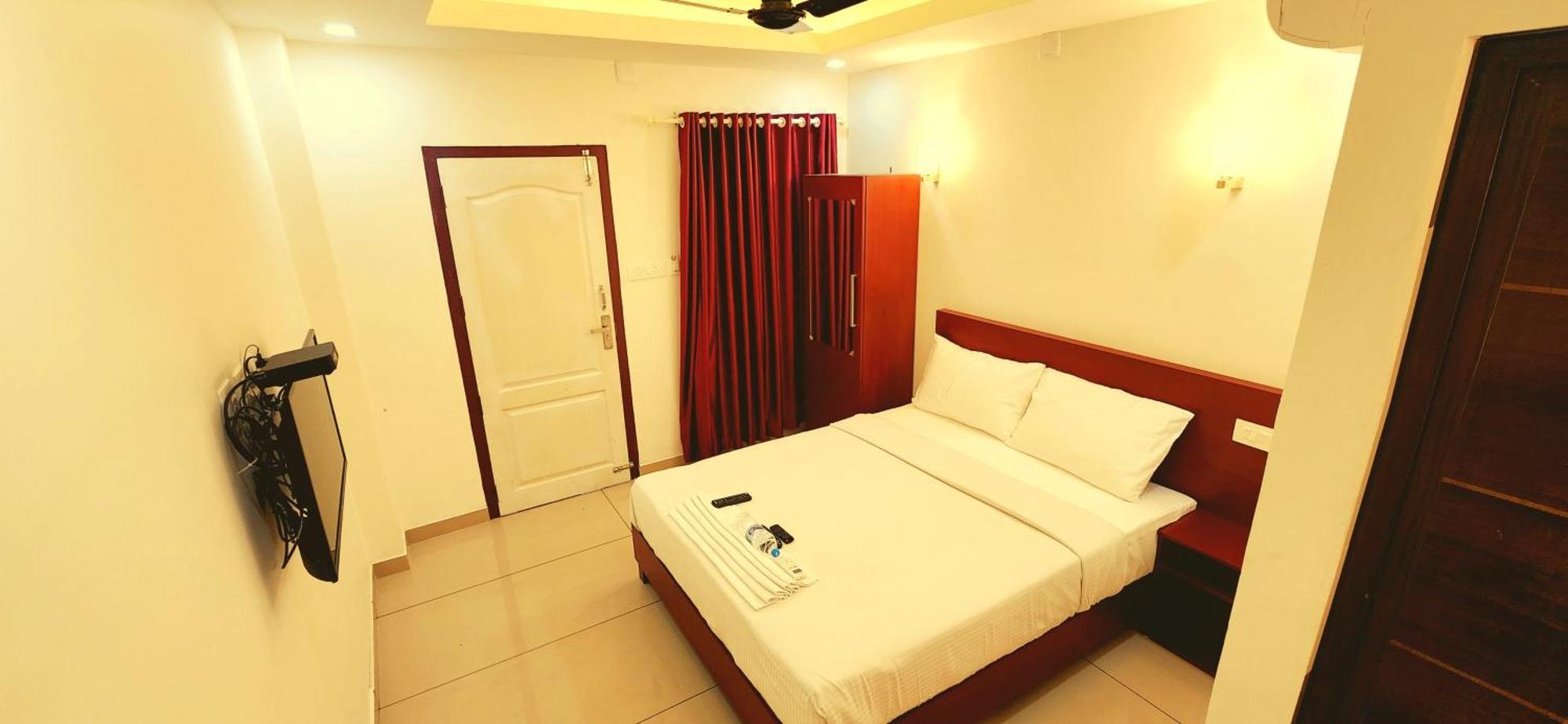 Apsara Residency Hotel Perintalmanna Exterior foto