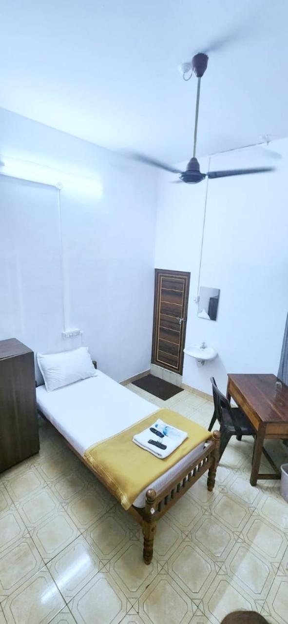 Apsara Residency Hotel Perintalmanna Quarto foto