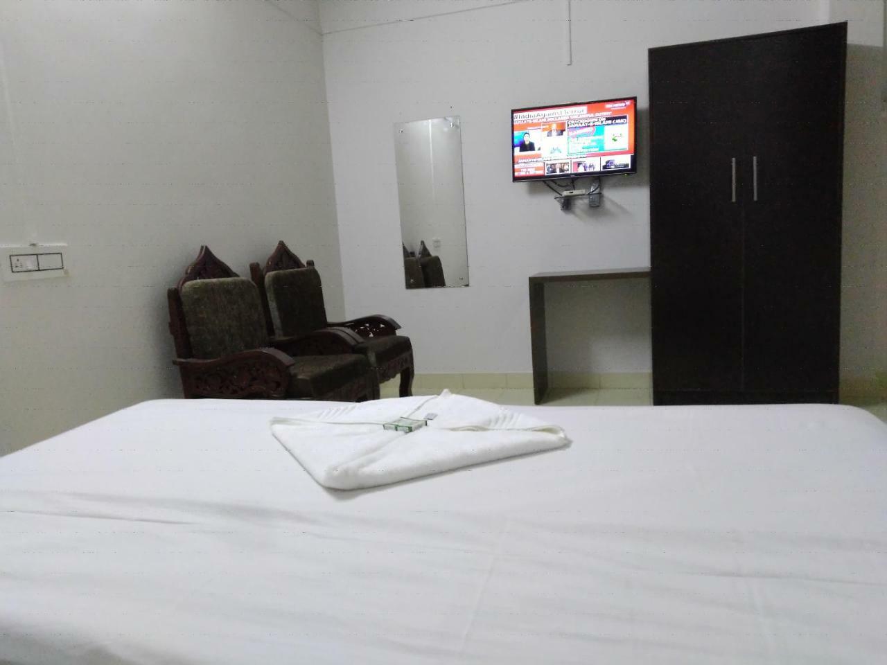 Apsara Residency Hotel Perintalmanna Exterior foto